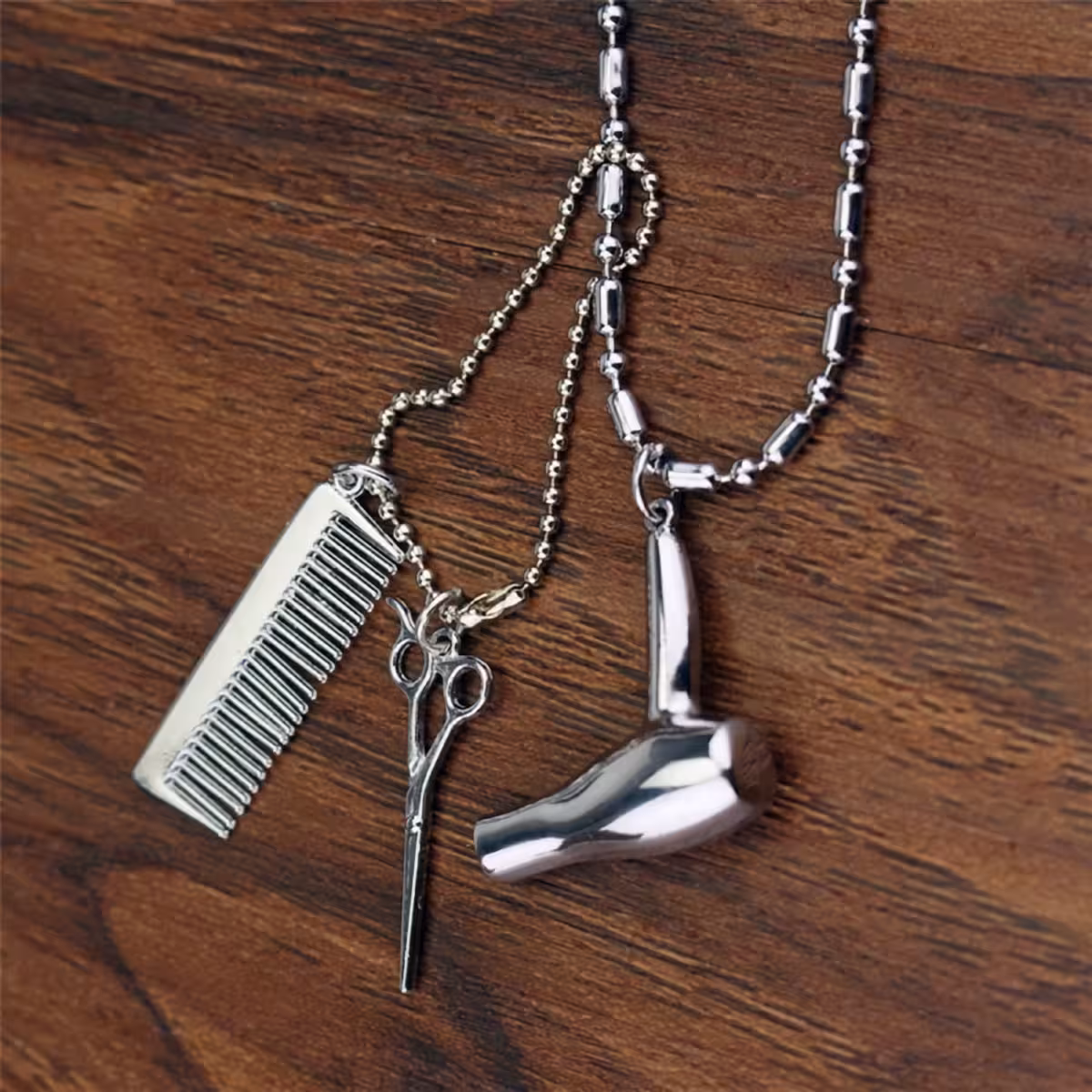 Metalen ketting met hanger voor kappers en stylisten