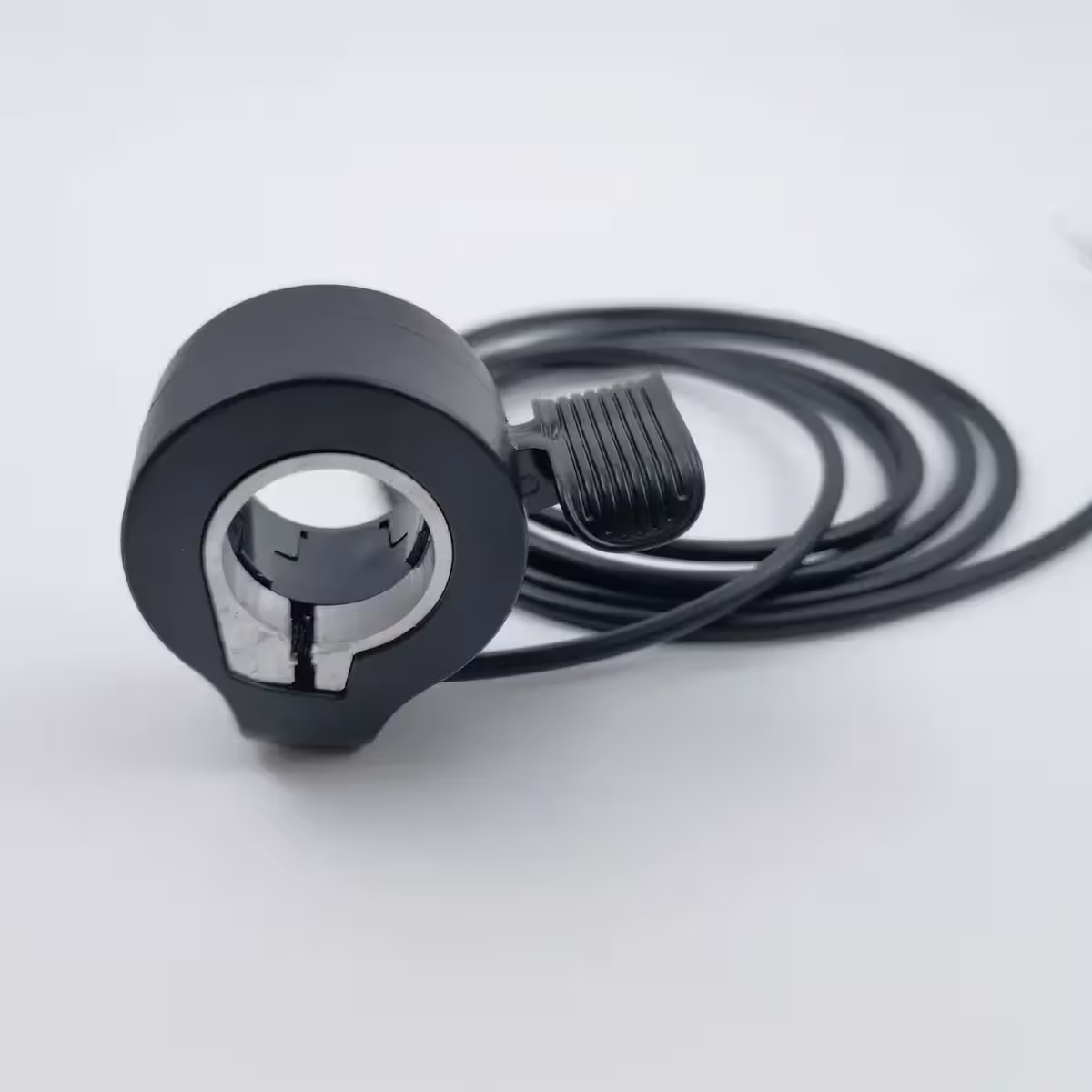 Ergonomisch ontwerp gashendel voor nauwkeurige bediening op elektrische scooter