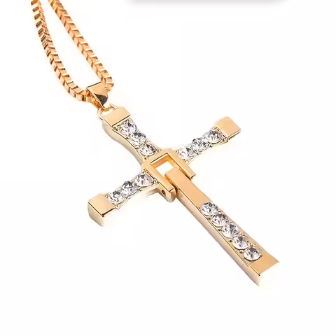 Gouden Fast and Furious kruis hanger – Vin Diesel medaillon met SSS stenen