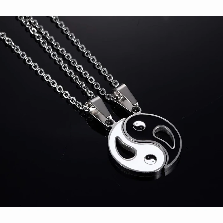 Zwart-witte Yin Yang sieraden voor geliefden Symbolische zwart-witte kettingen voor partners