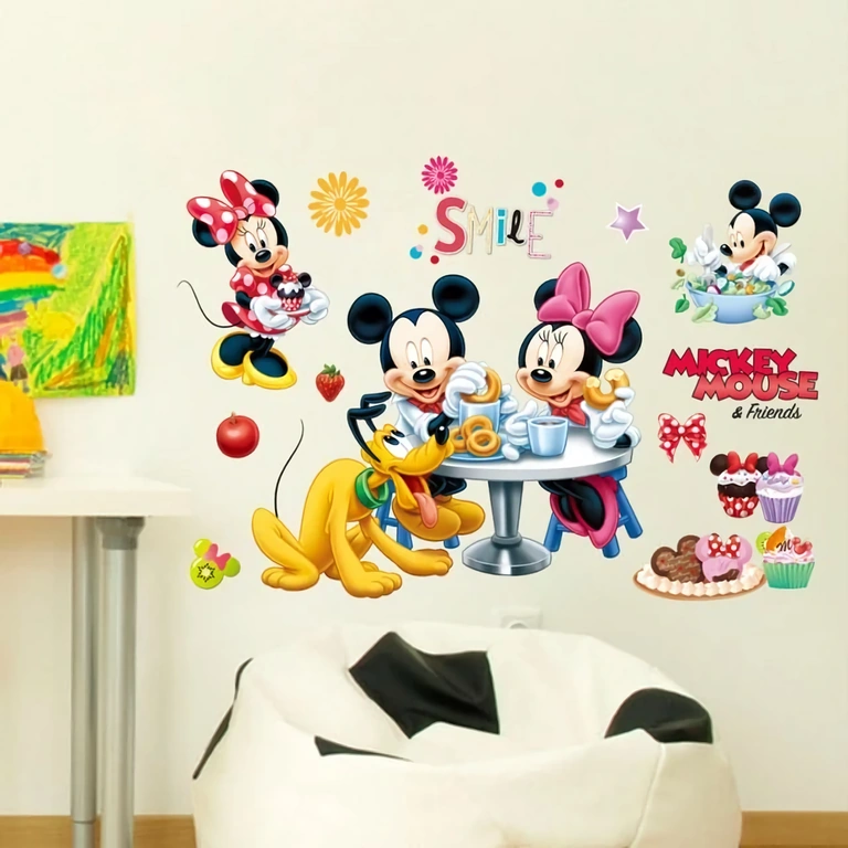 Zelfklevende Disney sticker voor muur – Mickey, Minnie, Pluto