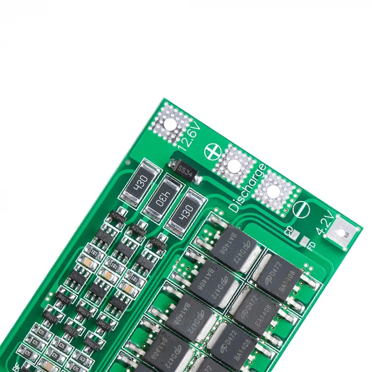 Elektronische module voor controle en bescherming van 18650 Li-Ion accu’s