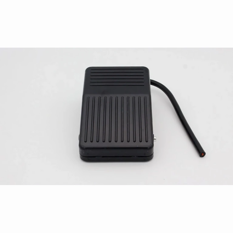 Elektrische schakelaar voor voetbediening – industrieel gebruik