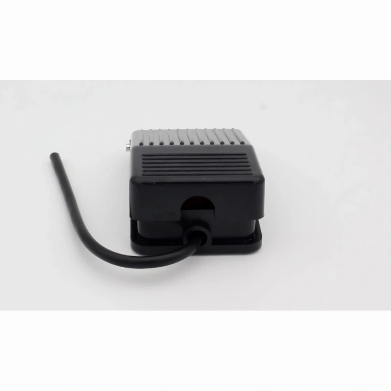 Voetpedaal schakelaar voor start/stop van elektrische gereedschappen