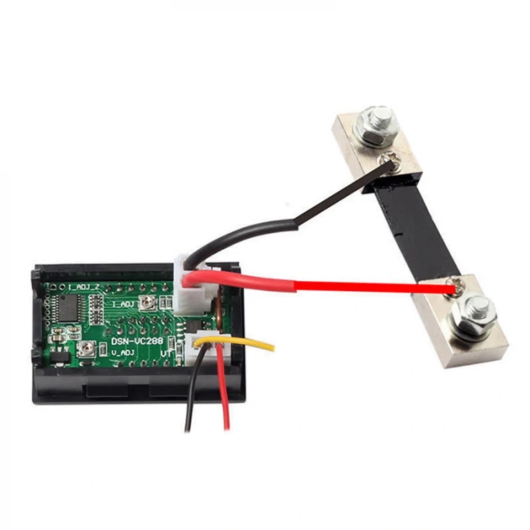 Nauwkeurige ampèremeter met shunt voor hoge stroomwaarden