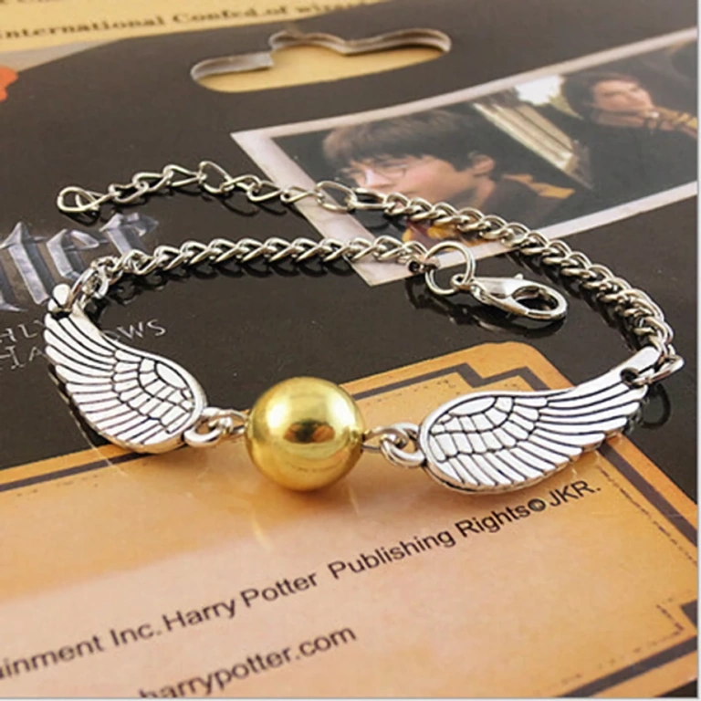 Zilveren armband met magische Snitch Zilveren armband met magisch thema – Golden Snitch