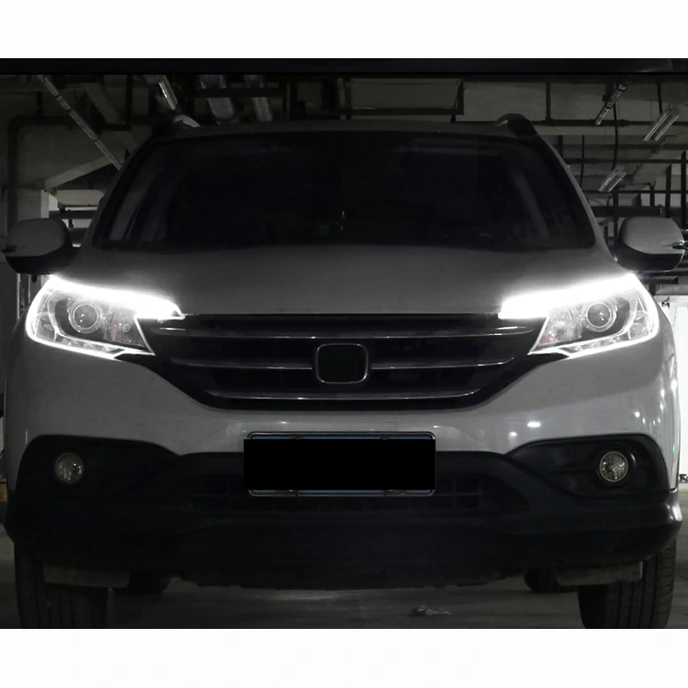 Eenvoudig te monteren LED DRL strip tussen koplamp en voorbumper