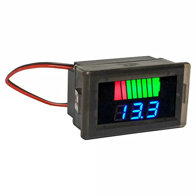 LED batterijdisplay voor motoren en auto's LED-voltmeter, eenvoudig te monteren, voor spanningen tussen 12V en 72V