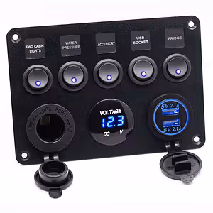 Auto schakelpaneel 5 knoppen ON/OFF met voltmeter, stopcontact en USB oplader – 12V/24V, IP65