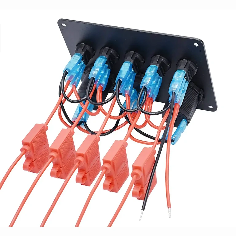 Auto on/off schakelaar paneel met 5 knoppen en blauwe LED-indicator, compact en robuust