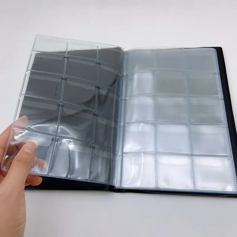 Album met roosters en flapjes voor veilige muntbevestiging