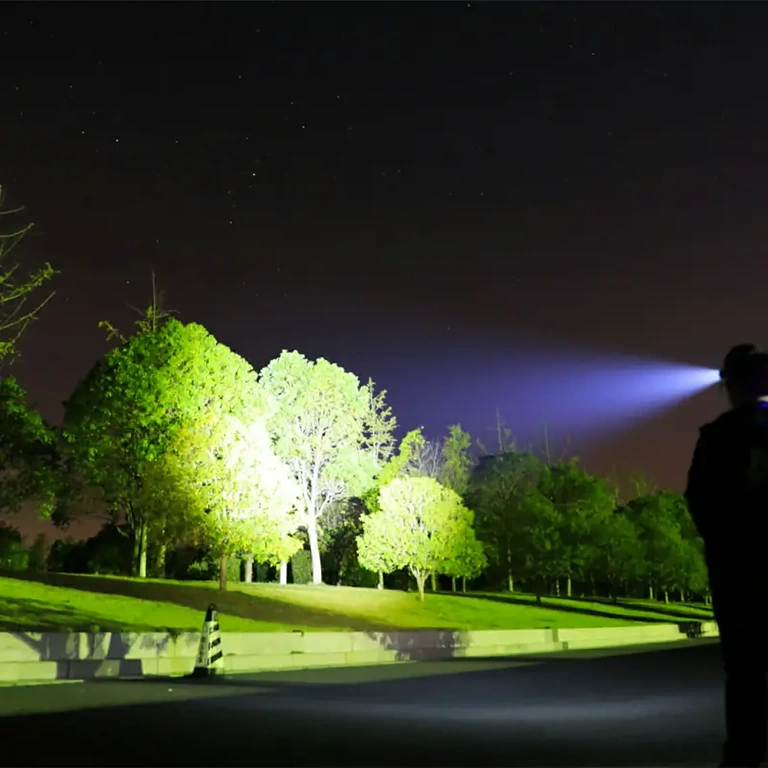 LED-hoofdlamp voor kamperen, vissen en wandelen