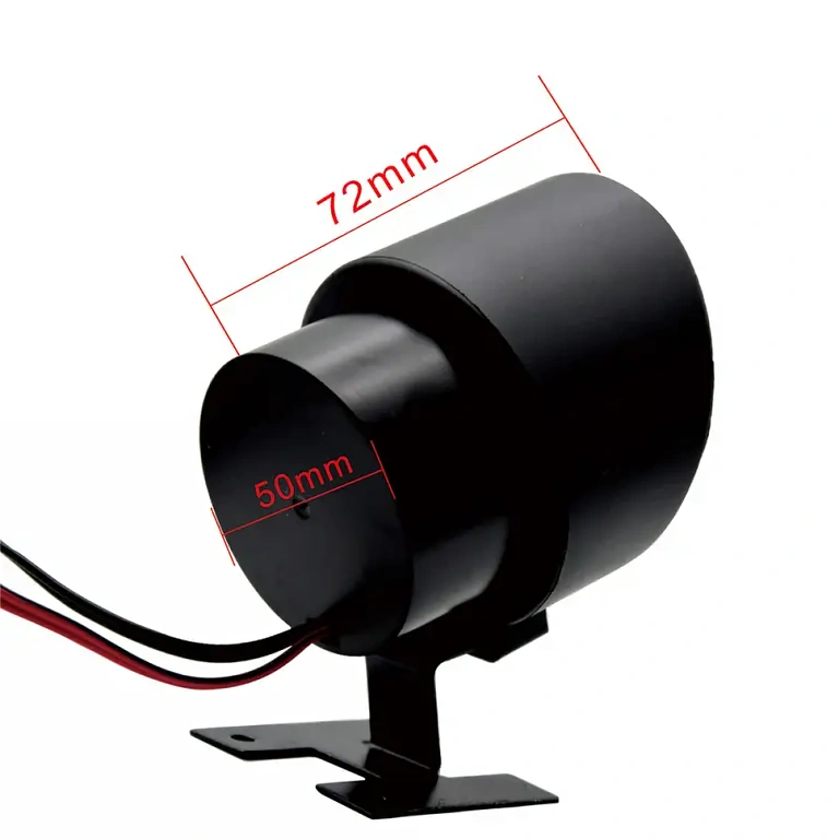 Digitale sensor met voltmeter voor monitoren van water temperatuur en batterij in voertuigen