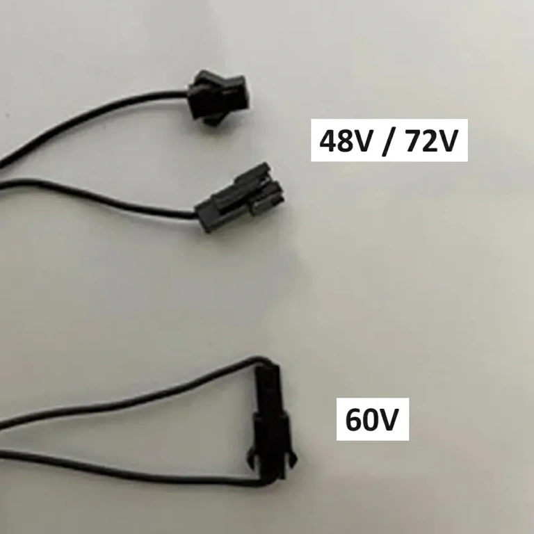 Digitale display compatibel met meerdere voedingsspanningen