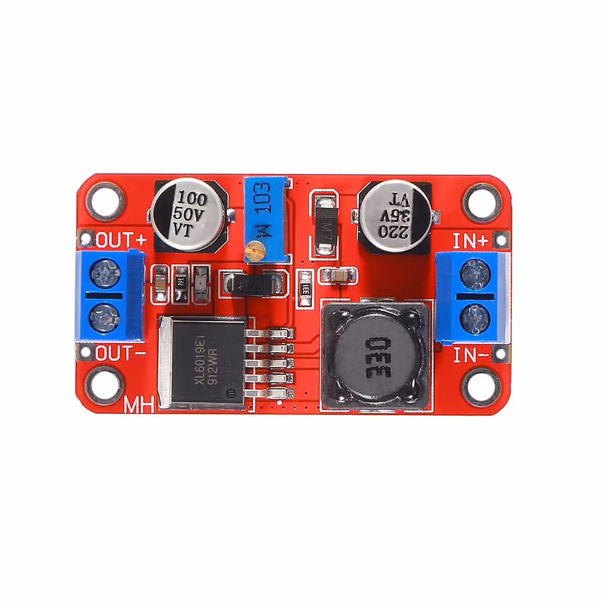 XL6019 DC-DC Boost Converter bovenhoekweergave, connectoren en ontwerp zichtbaar