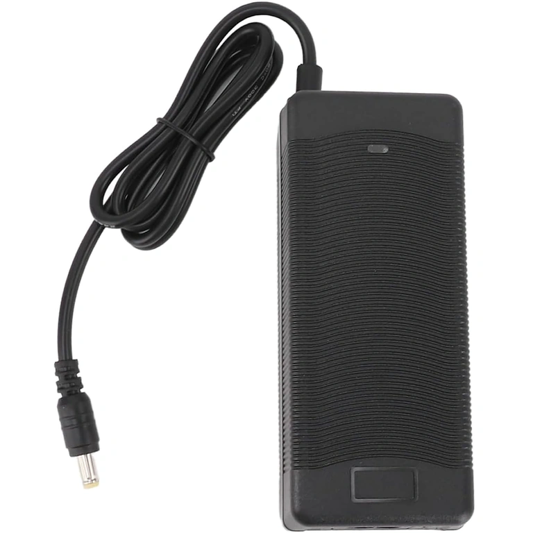 24V Li-Ion oplader – LED-indicator 24V 2A oplader met rode LED voor opladen en groene LED voor volledig opgeladen batterij