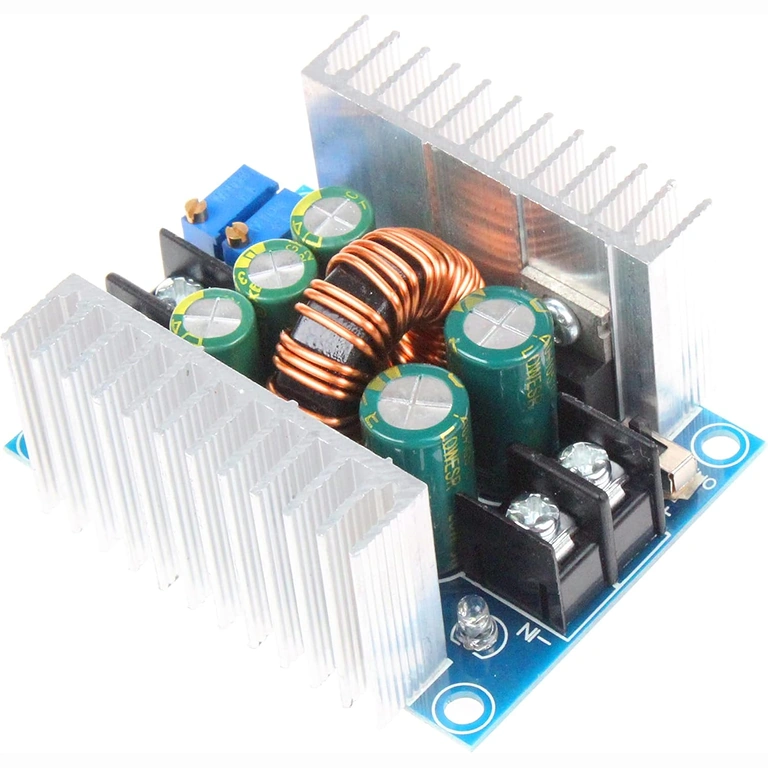 Low ESR-condensatoren gebruikt voor stabilisatie van de 20A 300W step-down module