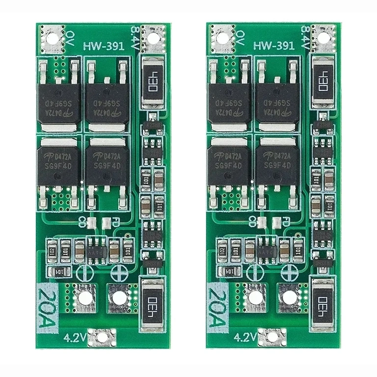 Close-up set van 2 BMS 2S 20A modules met balancering, toont circuits en paden