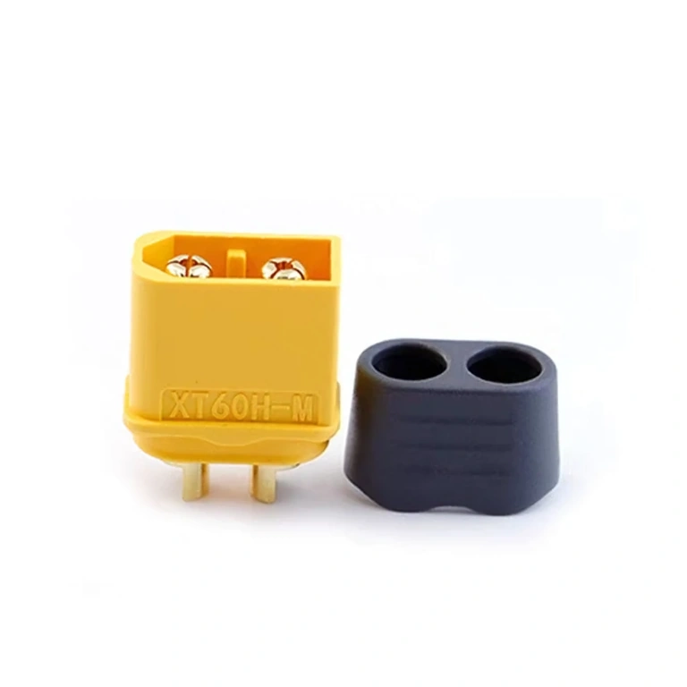 Close-up van de eerste 5 mannelijke XT60H-connectoren van de set