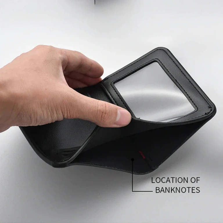 Kaart- en ID-portemonnee van echt leer, dun en elegant, in hand gehouden