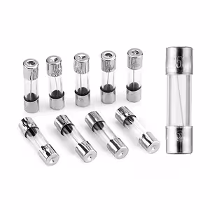 Detail glasbuis van zekering 10A 5x20mm