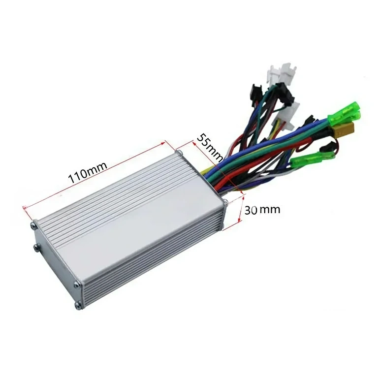 Aansluiting voor verlichting en elektrische interface op de M5-controller 500W–1000W