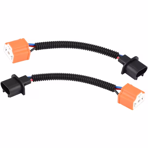 Bovenaanzicht van een H13 male naar H4 female koplampconnector